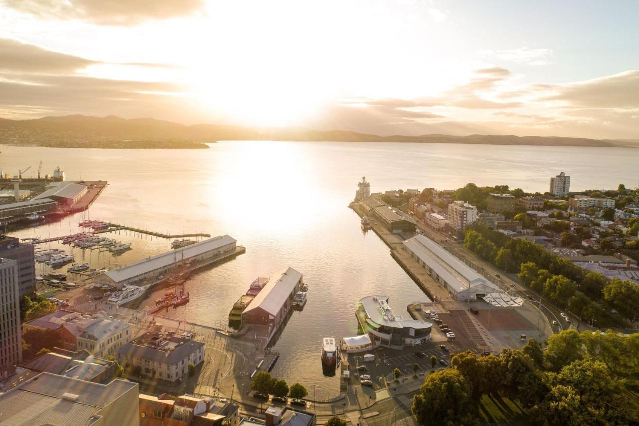 The Tasman, A Luxury Collection Hotel, Hobart Ngoại thất bức ảnh Aerial view of the Hobart waterfront