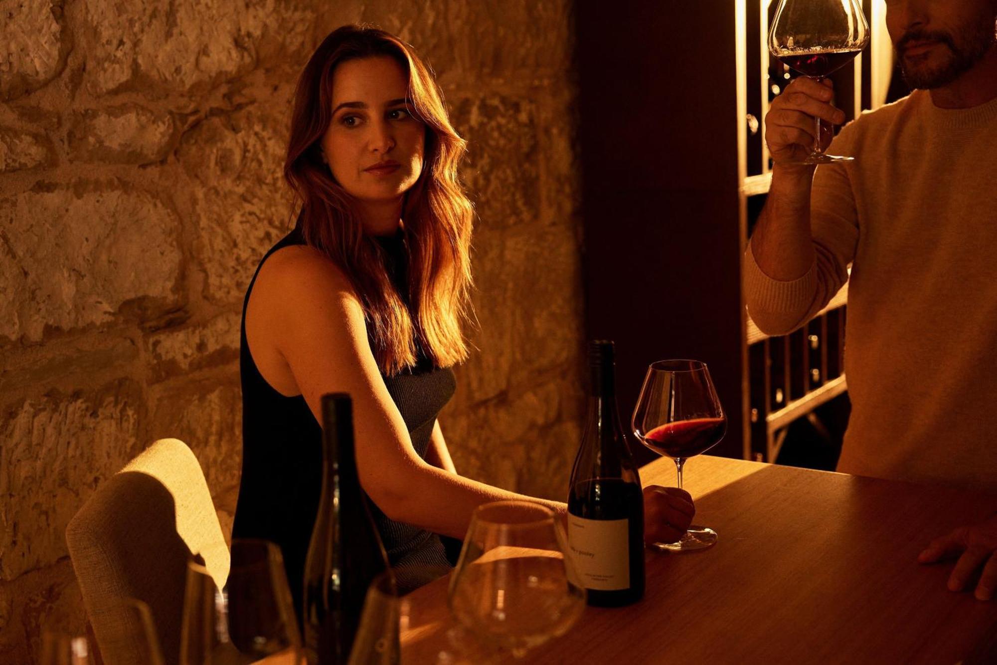 The Tasman, A Luxury Collection Hotel, Hobart Ngoại thất bức ảnh A wine sommelier